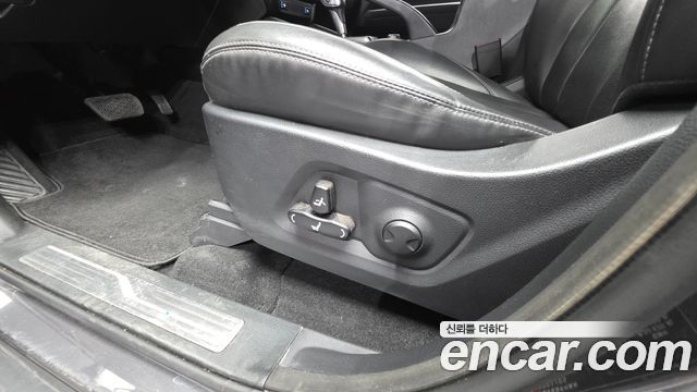 KG Mobility (SsangYong) Rexton Sports Khan Diesel 2.2 4WD Prestige 2021 — фото 30