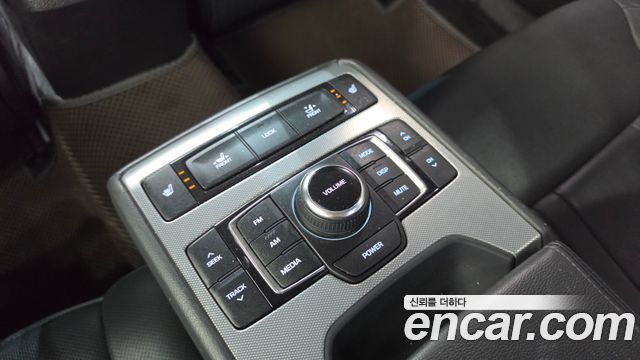 Genesis G80 3.3 GDI Luxury 2018 — фото 16