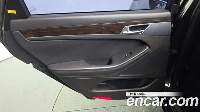 Genesis G80 3.3 GDI Luxury 2018 — фото 25