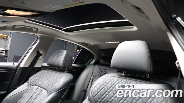 BMW 5 Series (G30) 520d xDrive Luxury Plus 2019 — фото 18