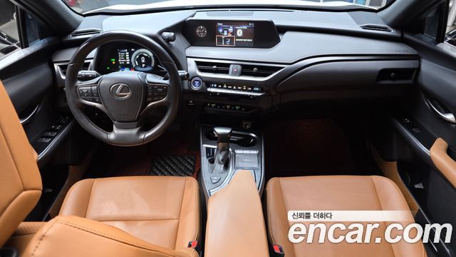 Lexus UX250h 2.0 2WD 2021 — фото 7