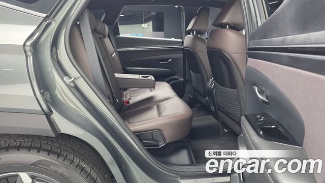 Hyundai Tucson (NX4) Diesel 2.0 4WD Inspiration 2022 — фото 12