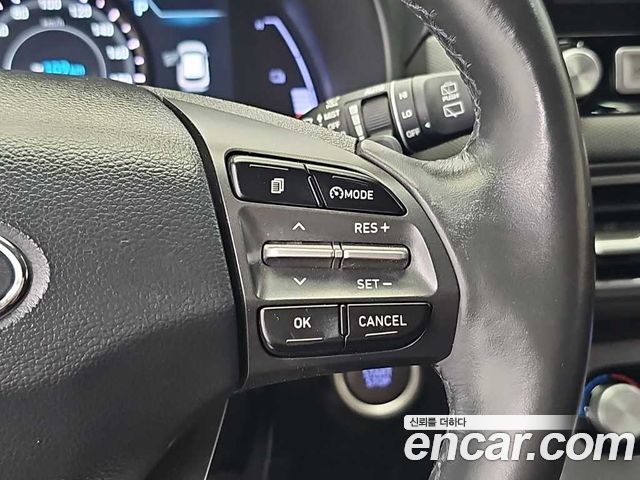 Hyundai Kona Electric Premium 2020 — фото 20