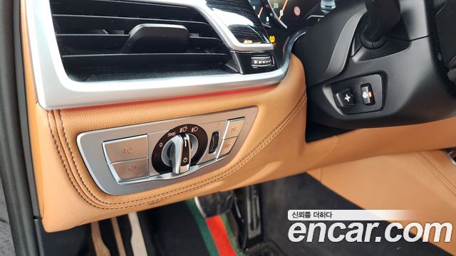 BMW 7 Series (G11) 740Li xDrive M Sport Package 2019 — фото 19