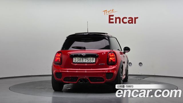 MINI Cooper S JCW 3rd Generation 2019 — фото 4