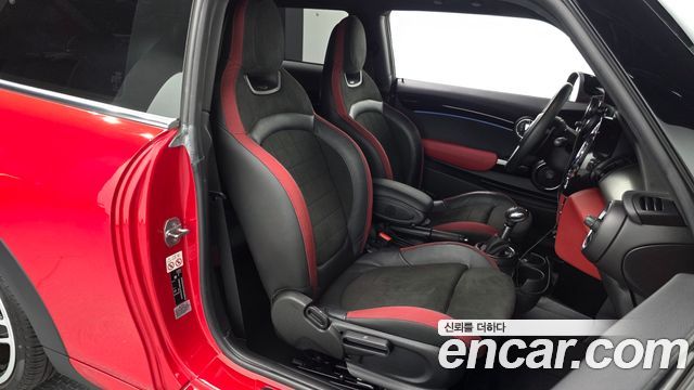 MINI Cooper S JCW 3rd Generation 2019 — фото 12