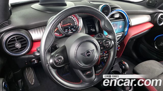 MINI Cooper S JCW 3rd Generation 2019 — фото 13