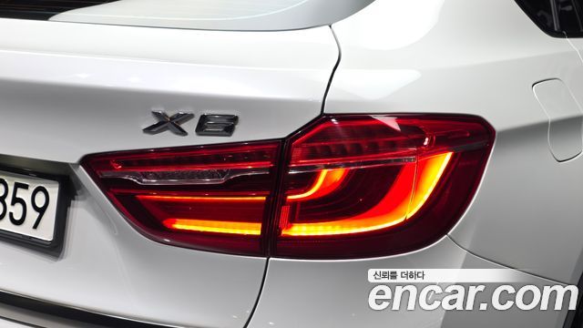 BMW X6 (F16) xDrive 40d 2016 — фото 23