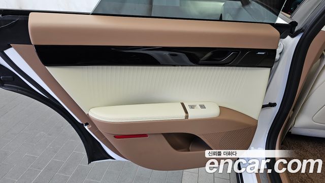 Hyundai Grandeur Hybrid (GN7) Calligraphy 2025 — фото 25