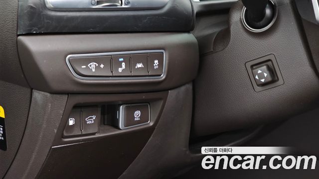 Genesis G90 3.3 T AWD Premium 2021 — фото 16