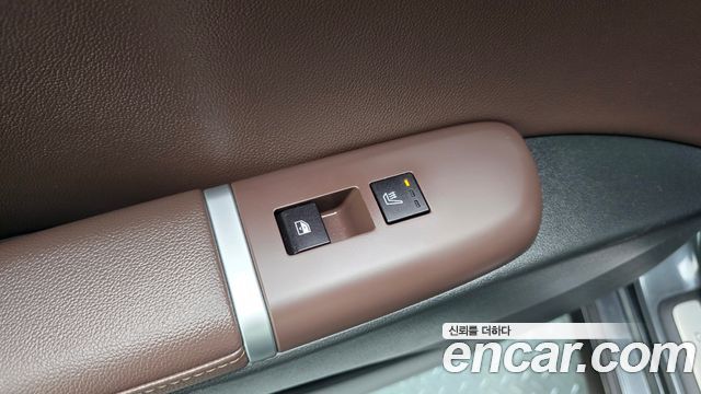 Hyundai Grandeur Hybrid (GN7) Premium 2023 — фото 29