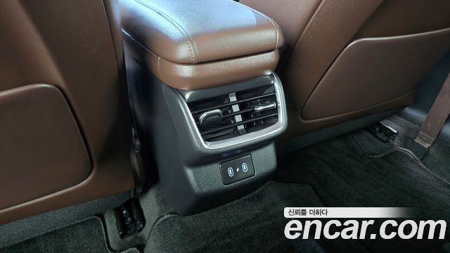 Hyundai Grandeur Hybrid (GN7) Premium 2023 — фото 31