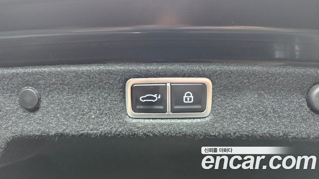 Hyundai Grandeur Hybrid (GN7) Premium 2023 — фото 33