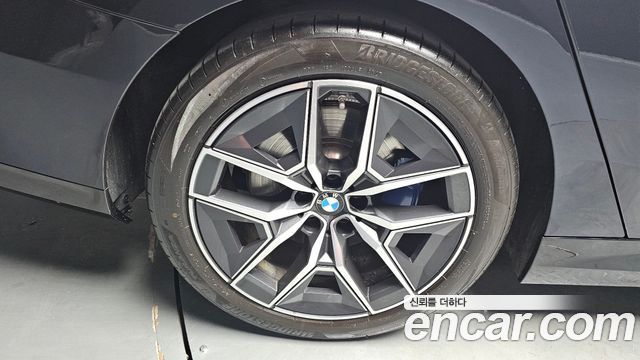 BMW 5 Series (G60) 520i M Sport 2026 — фото 5