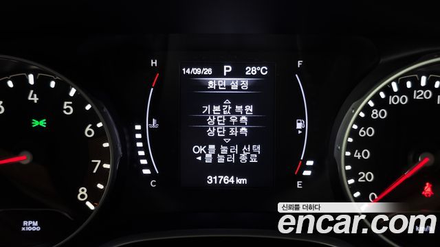 Jeep Compass (II) 2.4 Longitude AWD 2019 — фото 8