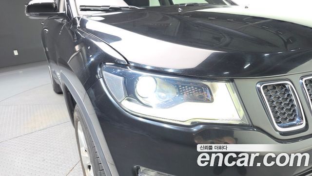 Jeep Compass (II) 2.4 Longitude AWD 2019 — фото 22