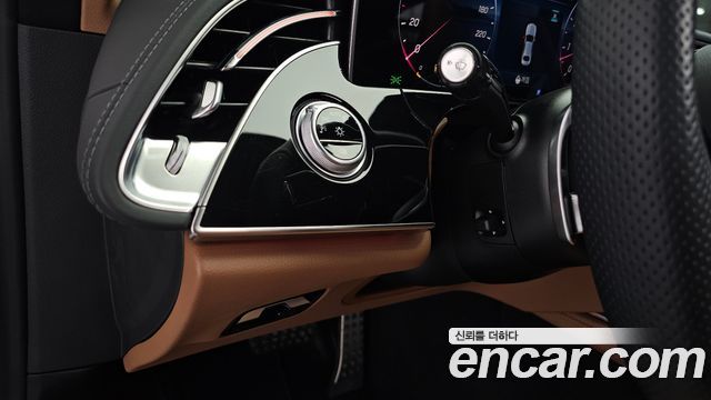 Mercedes-Benz E-Class (W214) E300 4MATIC AMG Line 2025 — фото 39