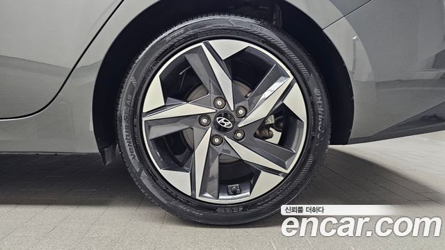 Hyundai Avante Hybrid (CN7) Inspiration 2021 — фото 21