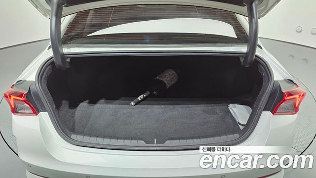 Kia K5 (III) 2.0 LPI(Renter car) Strandard 2023 — фото 16