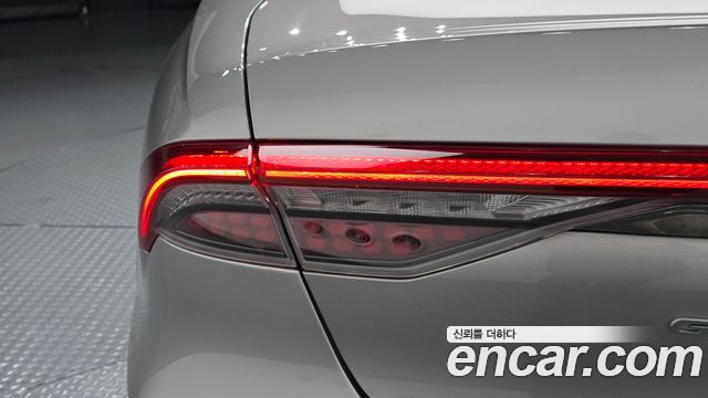Hyundai Grandeur (IG) 3.0 LPi Exclusive 2020 — фото 23