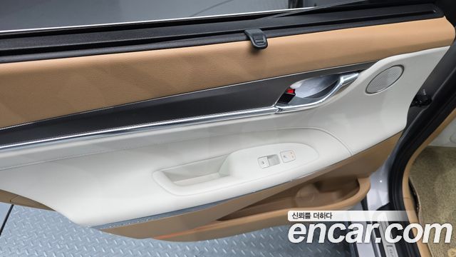 Hyundai Grandeur (IG) 3.0 LPi Exclusive 2020 — фото 24
