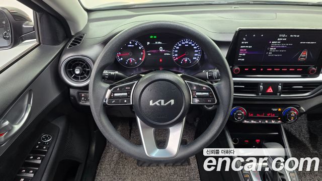 Kia K3 (II) 1.6 Trendy 2023 — фото 13