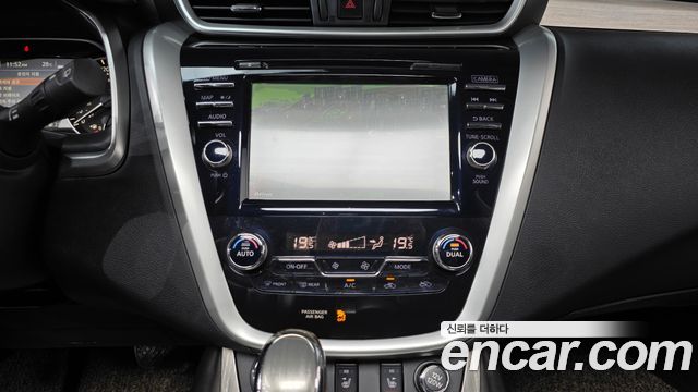 Nissan Murano (Z52) 2.5 Hybird Platinum 2016 — фото 17