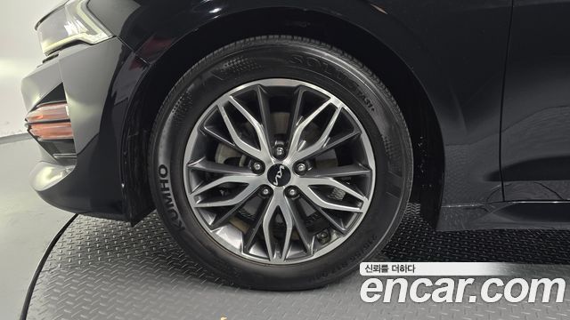 Kia K5 (III) 2.0 Noblesse 2023 — фото 5