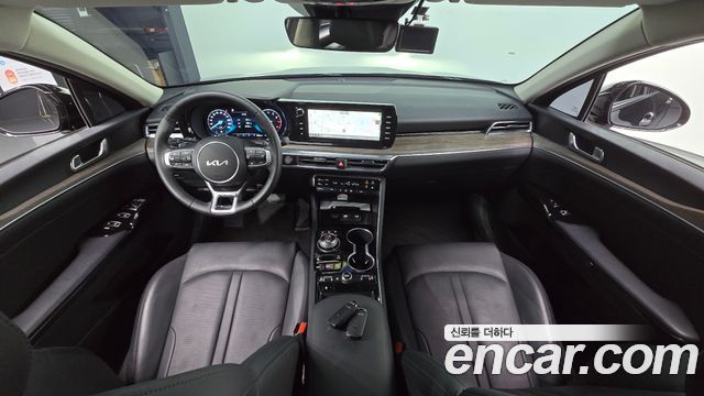 Kia K5 (III) 2.0 Noblesse 2023 — фото 7