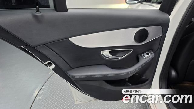 Mercedes-Benz C-Class (W205) C200 Avantgarde 2018 — фото 25