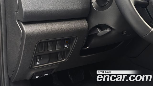 Renault Korea QM6 2.0 GDe LE Signature 2WD 2023 — фото 17