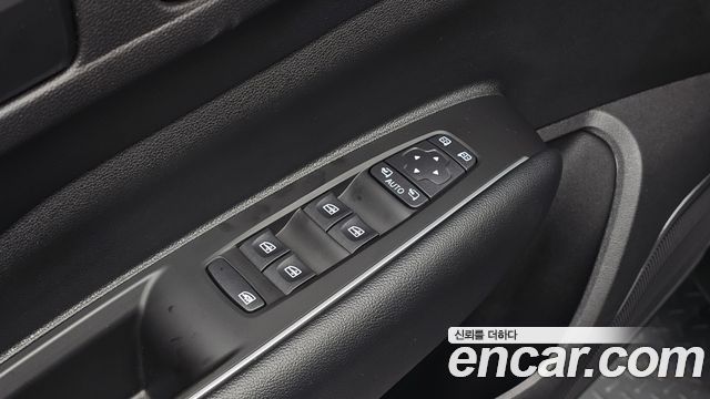 Renault Korea QM6 2.0 GDe LE Signature 2WD 2023 — фото 18