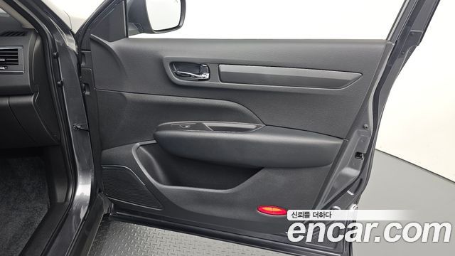 Renault Korea QM6 2.0 GDe LE Signature 2WD 2023 — фото 24