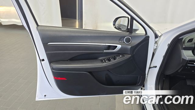 Hyundai Sonata The Edge (DN8) 2.0 LPG(Rent) Business 1 2024 — фото 24
