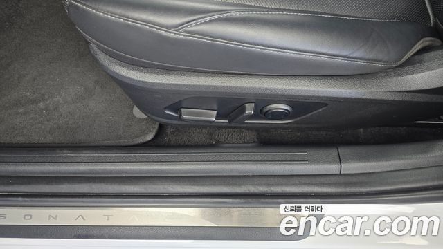 Hyundai Sonata The Edge (DN8) 2.0 LPG(Rent) Business 1 2024 — фото 29