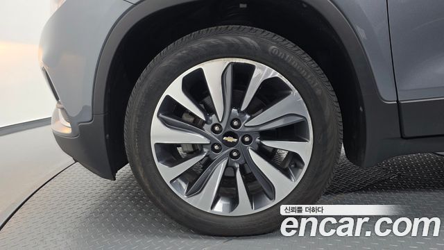 Chevrolet Trax 1.4 Premier 2019 — фото 5