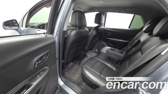 Chevrolet Trax 1.4 Premier 2019 — фото 12