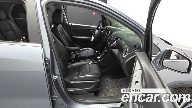 Chevrolet Trax 1.4 Premier 2019 — фото 26