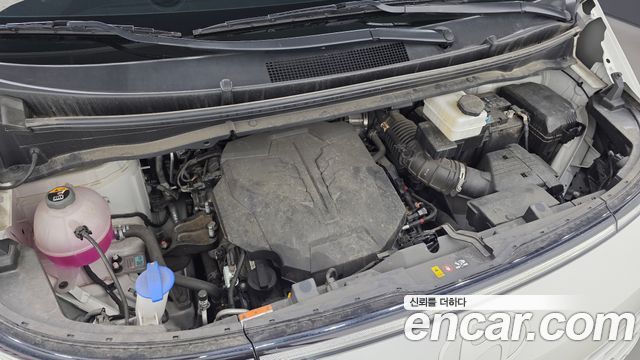 Hyundai Staria L3.5 Cargo 5-Seater Modern 2025 — фото 6