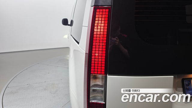 Hyundai Staria L3.5 Cargo 5-Seater Modern 2025 — фото 23