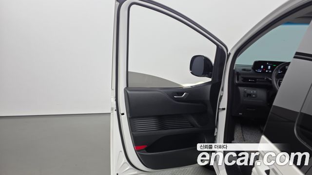 Hyundai Staria L3.5 Cargo 5-Seater Modern 2025 — фото 24