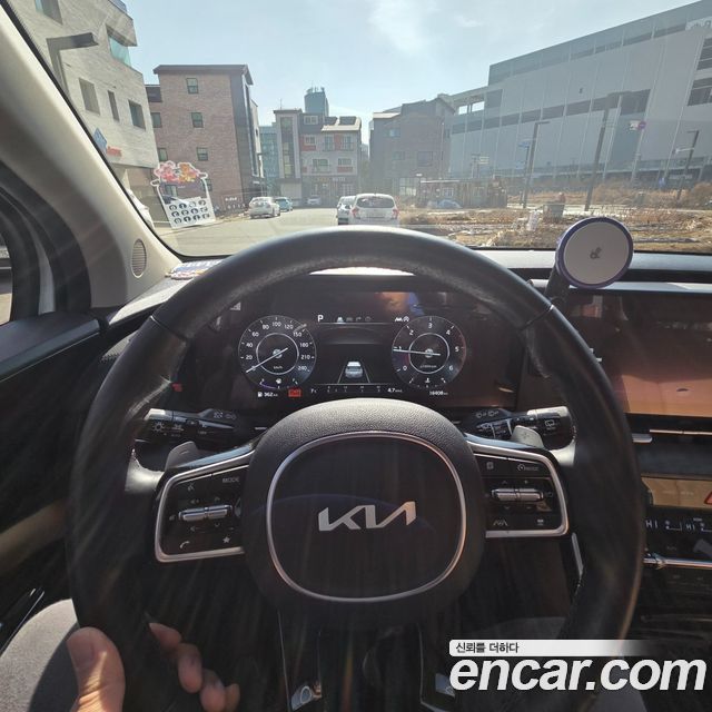 Kia Carnival (IV) Diesel 9-Seater Signature 2023 — фото 6
