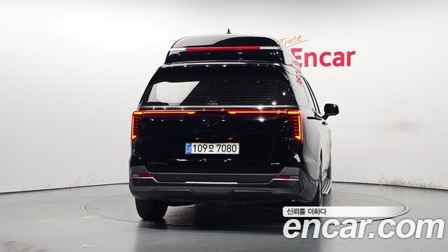 Kia Carnival (IV) HEV 9-Seater Hi-Limousine (Special vehicle) 2025 — фото 4