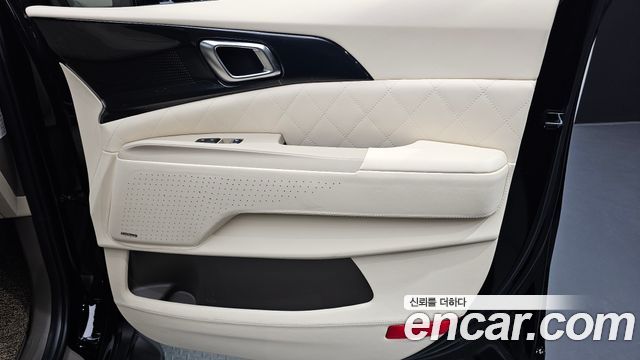 Kia Carnival (IV) HEV 9-Seater Hi-Limousine (Special vehicle) 2025 — фото 25
