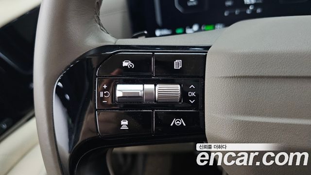 Kia Carnival (IV) HEV 9-Seater Hi-Limousine (Special vehicle) 2025 — фото 30