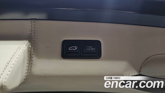 Kia Carnival (IV) HEV 9-Seater Hi-Limousine (Special vehicle) 2025 — фото 36