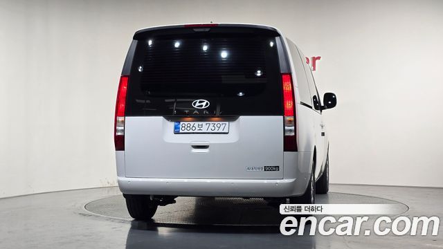 Hyundai Staria HEV 1.6T Cargo 2-Seater Modern 2026 — фото 4