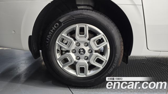 Hyundai Staria HEV 1.6T Cargo 2-Seater Modern 2026 — фото 5
