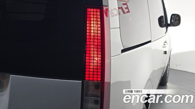 Hyundai Staria HEV 1.6T Cargo 2-Seater Modern 2026 — фото 23