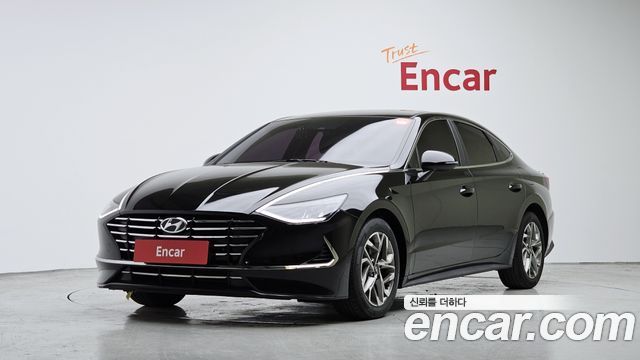 Hyundai Sonata (DN8) 2.0 Premium Family